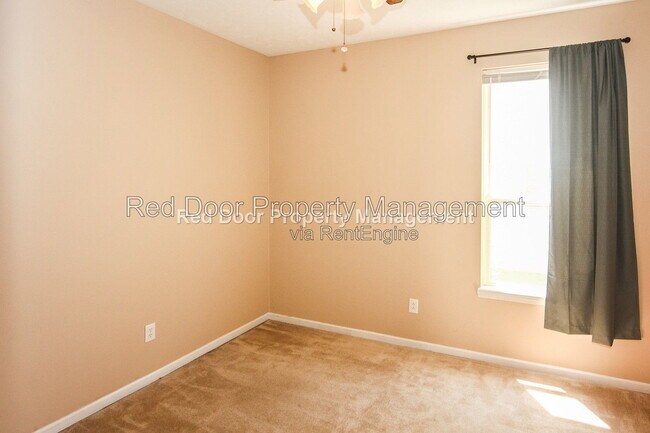 Building Photo - 12420 Brookline St