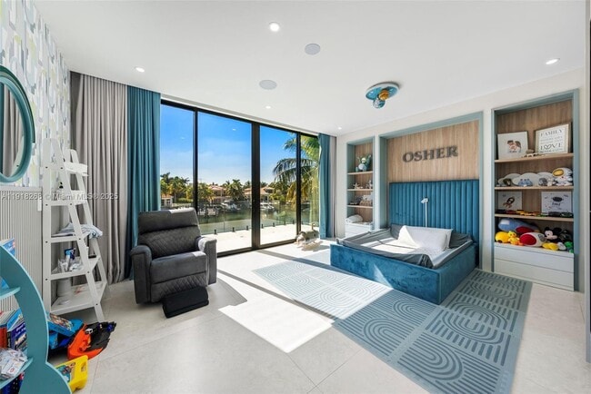 Building Photo - 1102 Washington St