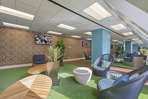 Building Photo - 441 E Erie St