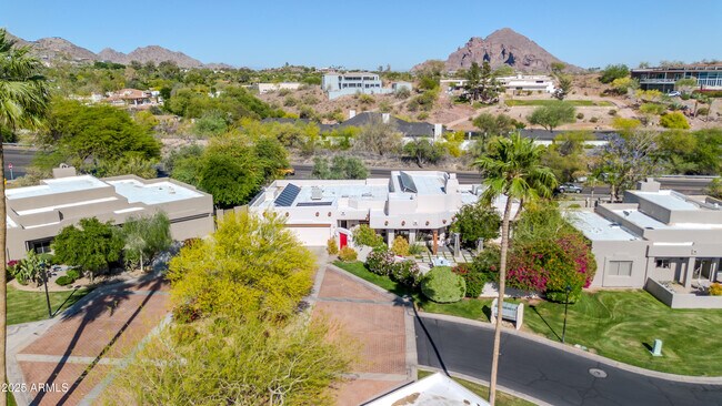 Building Photo - 6139 N 31st Ct