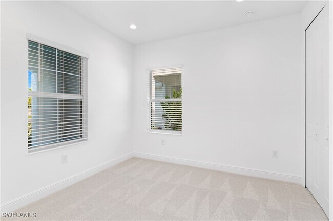 Building Photo - 4580 Skysail Dr