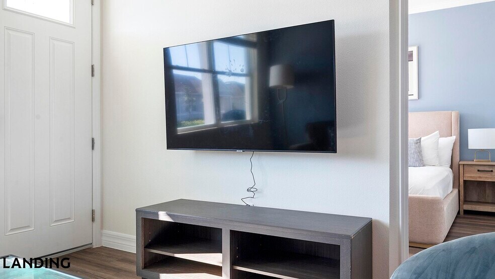 Building Photo - 8925 Livigno Wy