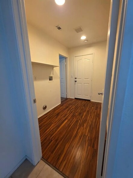 Building Photo - 13474 Alcott St