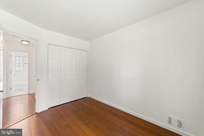 Building Photo - 7406 Blackford St