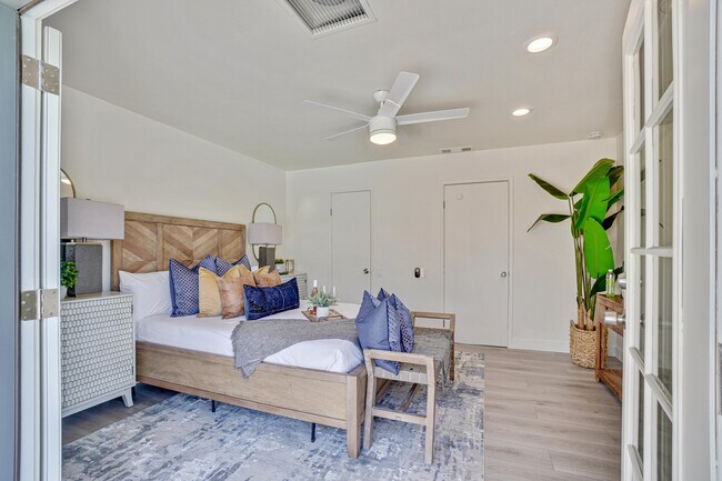 Building Photo - 74398 Myrsine Ave