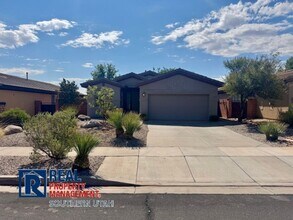 Building Photo - Coral Canyon Home
