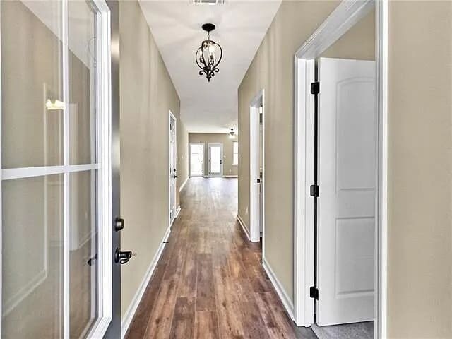 Building Photo - 16218 Thorncrown Ln