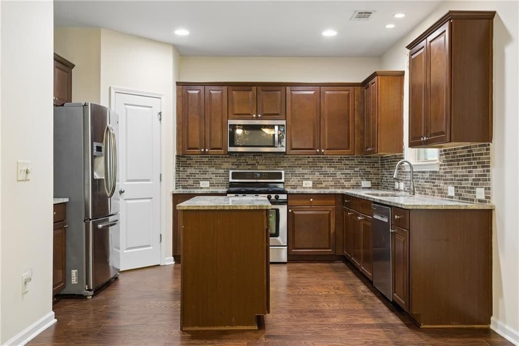 Building Photo - 5011 Morriscastle Dr