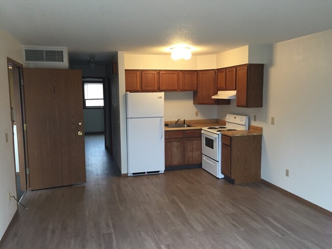 Building Photo - Aspen Lake 1 Bedroom Condominium available...