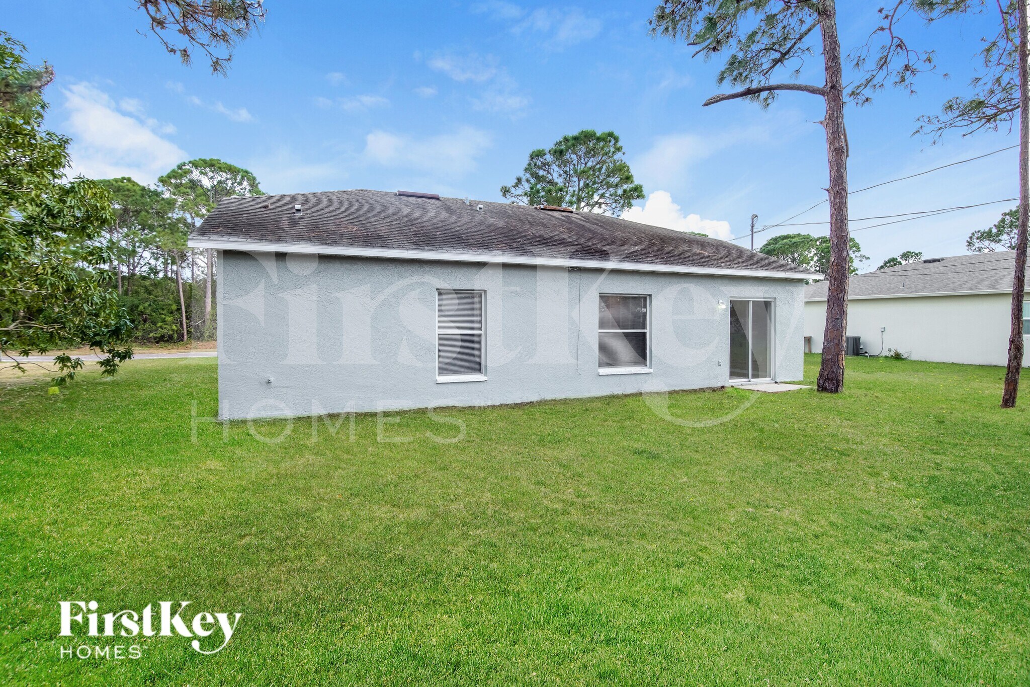 Building Photo - 133 Dahl Ave