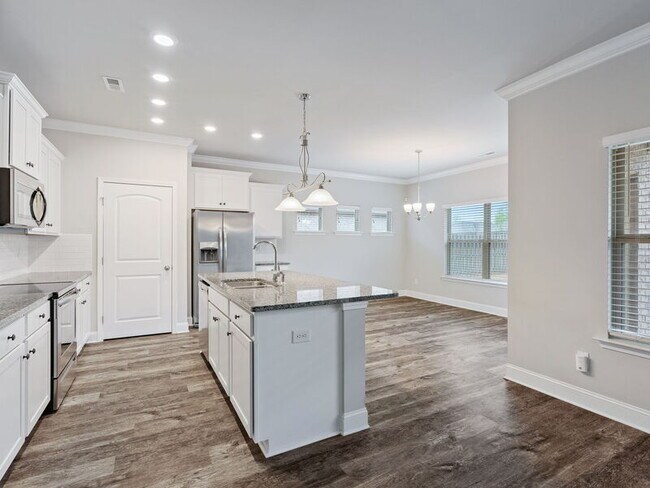 Building Photo - 6502 Moon Crest Ln NW