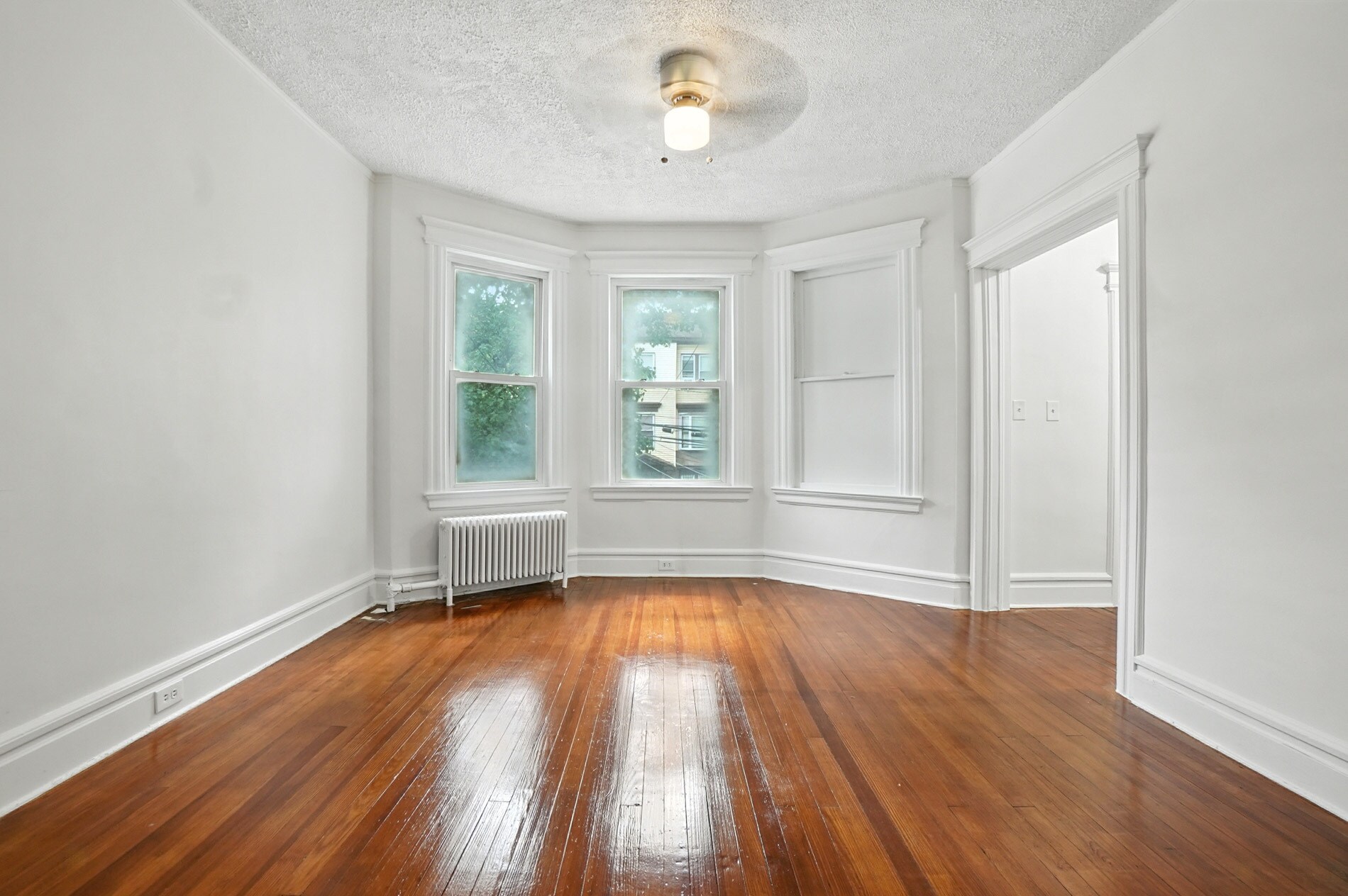 Building Photo - 97 Hopkins Pl