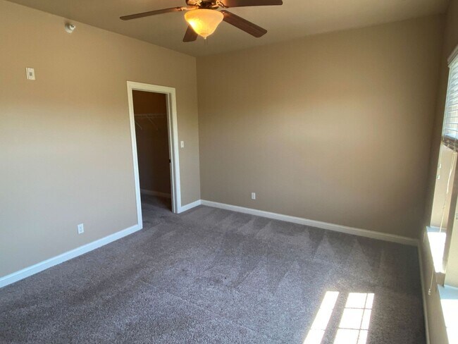 Building Photo - 2815 Northridge Pkwy