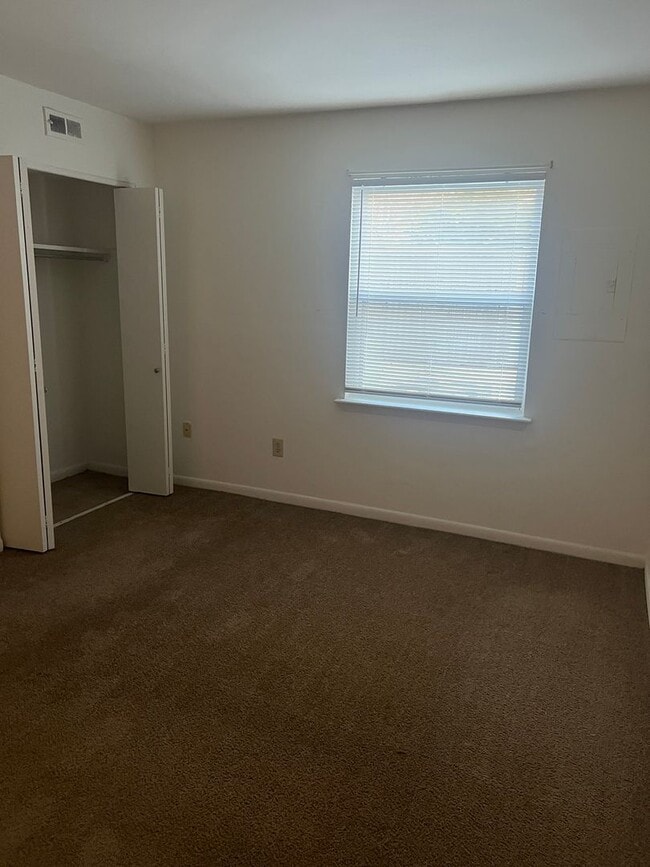 Building Photo - Winterhaven Apartments