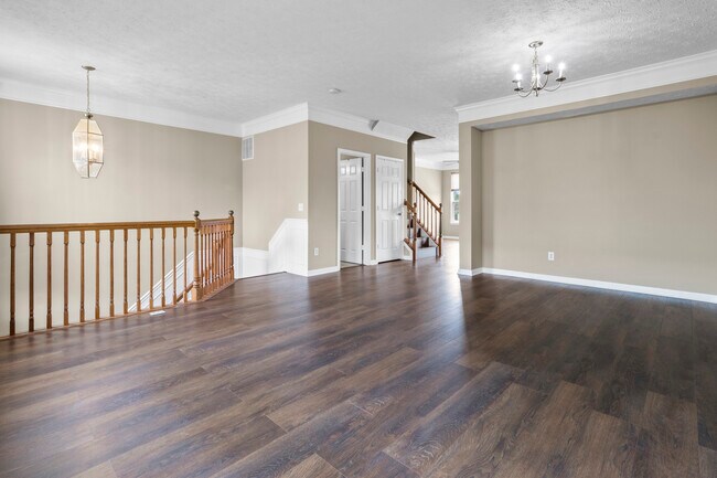 Building Photo - 226 Straughn Ln