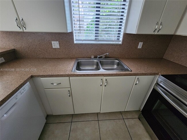 Building Photo - 22931 SW 88th Pl