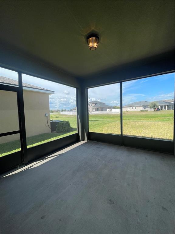 Building Photo - 12942 Satin Lily Dr