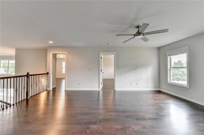Building Photo - 9270 Colham Dr