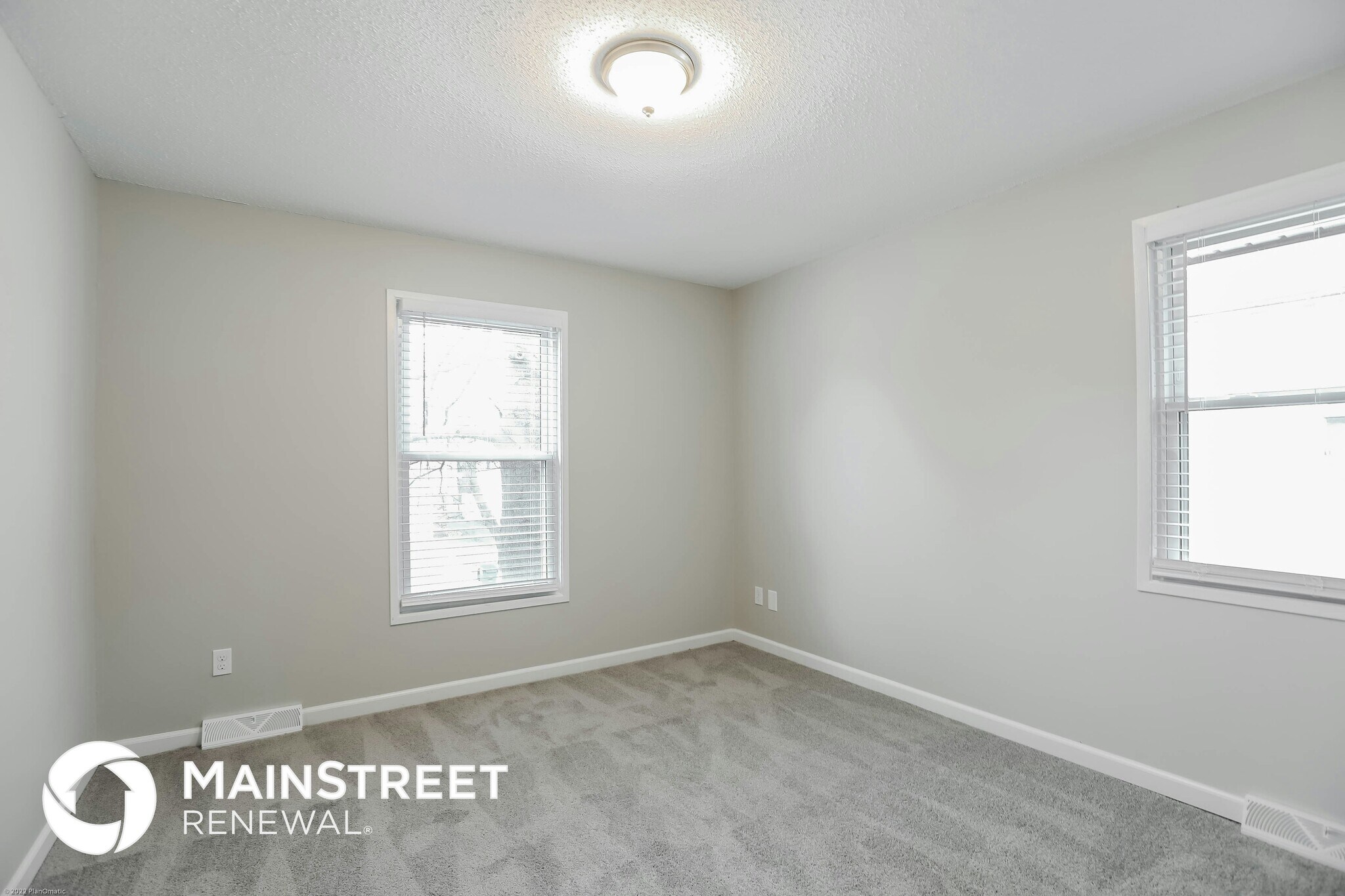 Building Photo - 6805 E 140th Pl