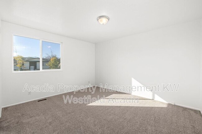 Building Photo - 6585 S 5135 W