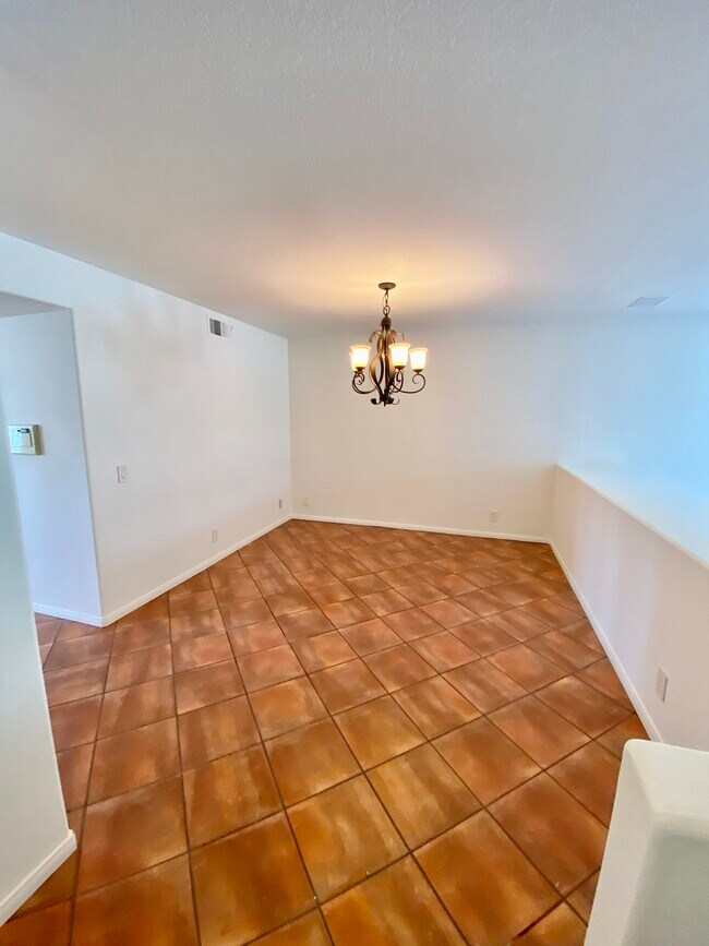 Building Photo - 7513 Hannum Ave