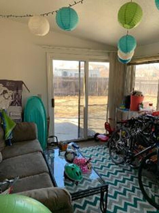 Building Photo - Great Duplex in Loveland