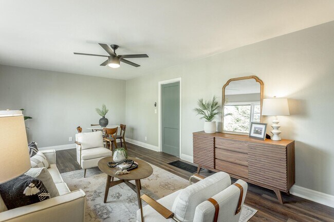 Building Photo - 3474 Lockwood Cir