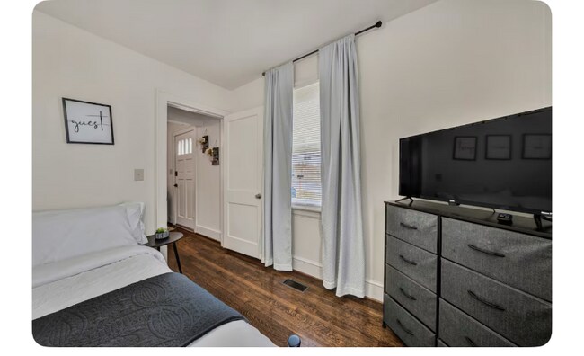 Building Photo - 1139 Ethel Rd SE