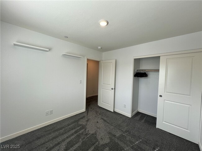 Building Photo - 12743 Epperly St