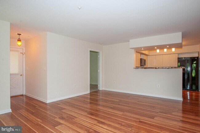 Building Photo - 5958 Founders Hill Dr