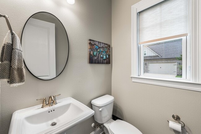 Building Photo - 89 Laurel Oaks Dr