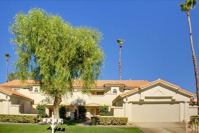 Building Photo - 223 Desert Falls Dr E