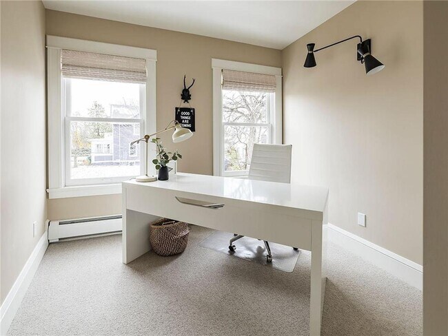 Building Photo - 4050 Upton Ave S