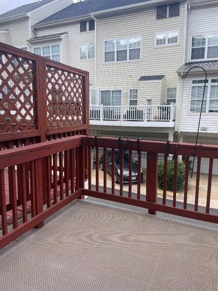 Building Photo - 5459 Patuxent Knoll Pl