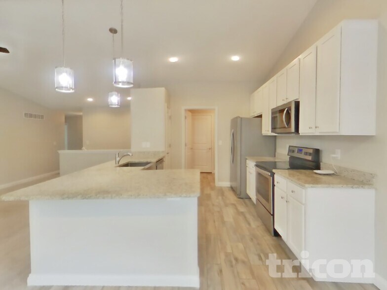 Building Photo - 48 Huntleigh Park Ct