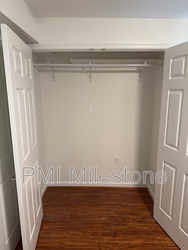 Building Photo - 23031 Frederick Rd