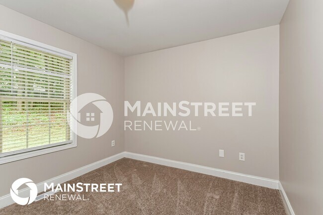 Building Photo - 3823 Refinement Way