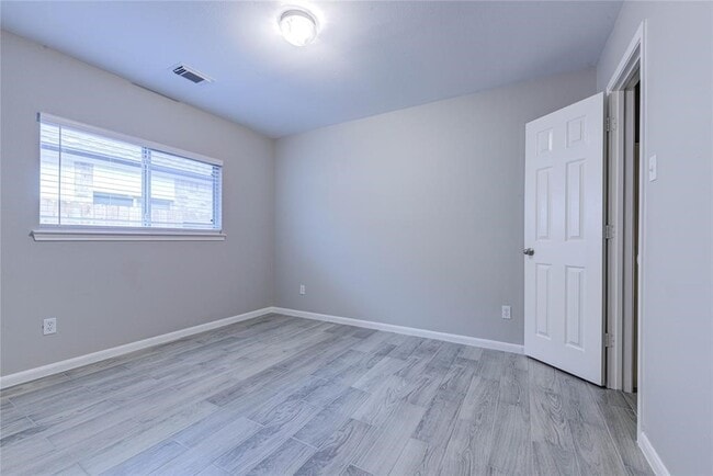 Building Photo - 21714 Mansfield Bluff Ln