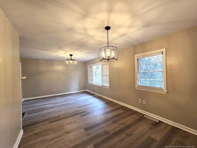 Building Photo - 1917 Catawba St