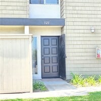 Building Photo - 521 W Dunton Ave