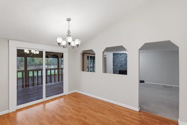 Building Photo - Greenway Park Neighborhood