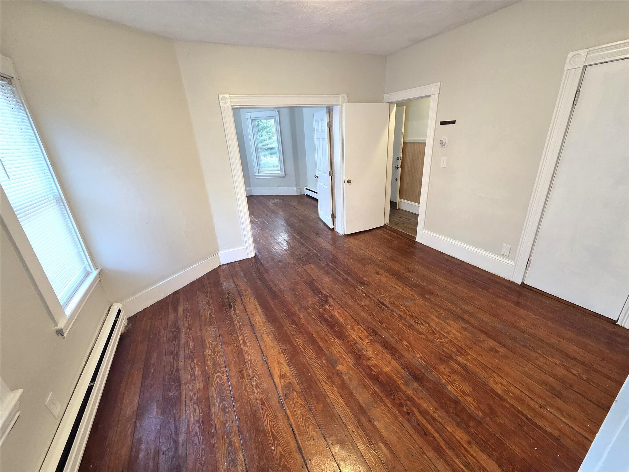 Building Photo - 18 White Street Pl