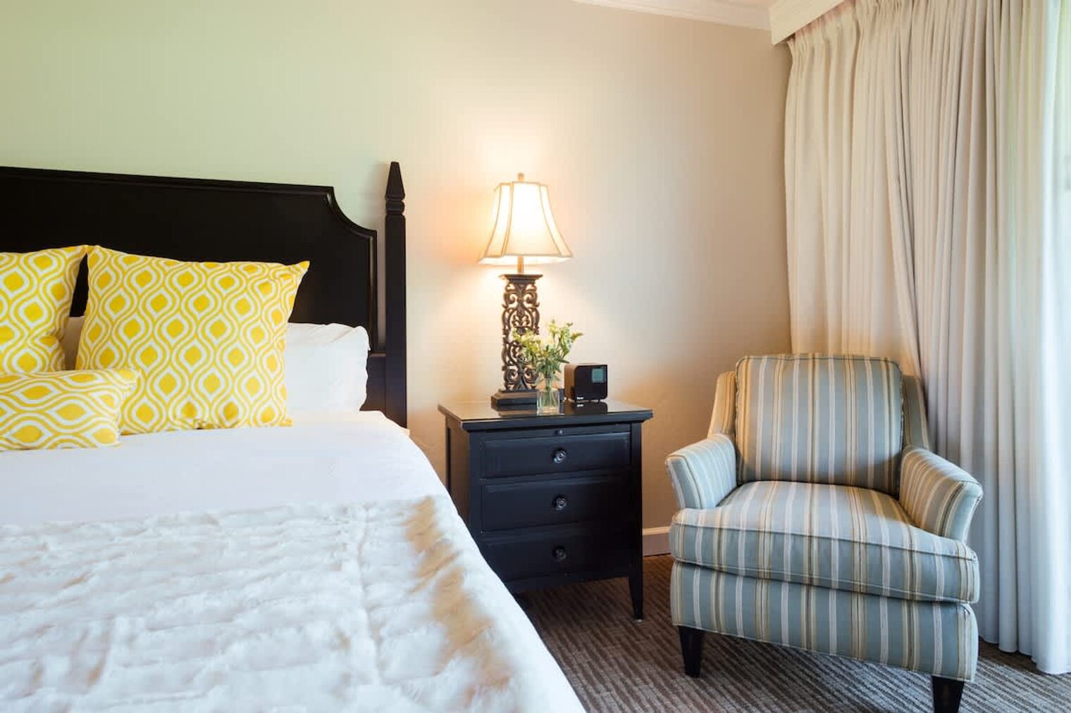 Building Photo - 1600 Atlas Peak Rd