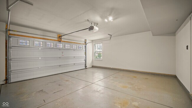 Building Photo - 7257 Zanesville Rd