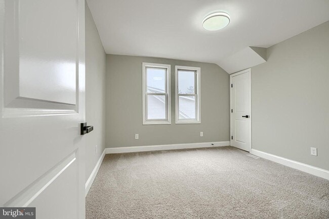 Building Photo - 3901 Forrester Ave