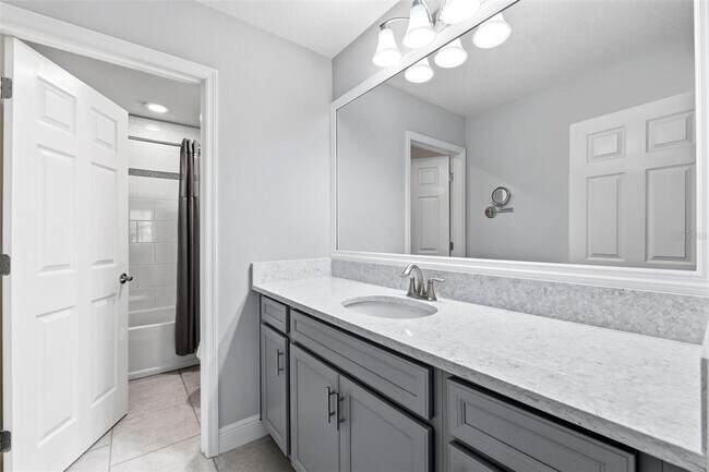 Building Photo - 12990 Wildgrass Trl