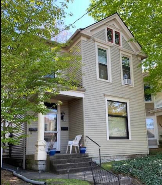 1944 Deerwood Ave 1944 Deerwood Ave Louisville KY 40205 Apartment