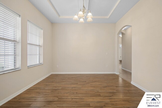 Building Photo - 40 Persimmon Dr