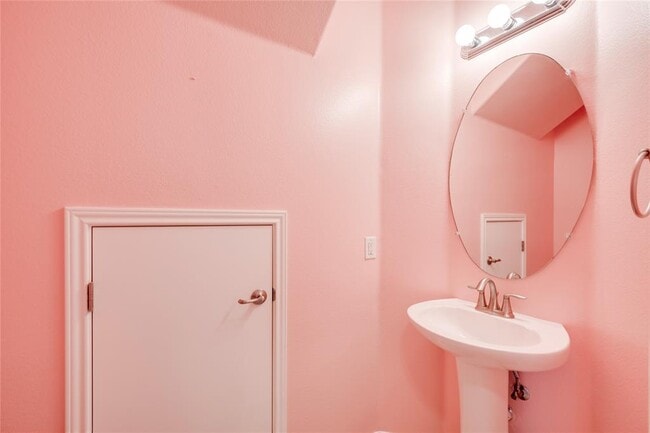 Building Photo - 11137 Bright Leaf Terrace