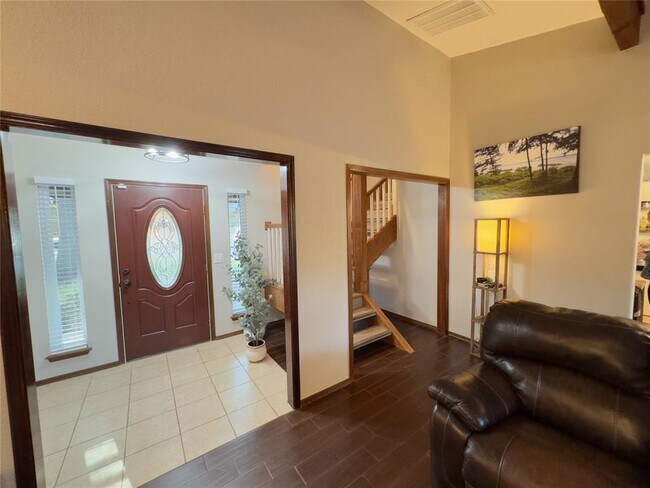 Building Photo - 408 Little Chisholm Cir